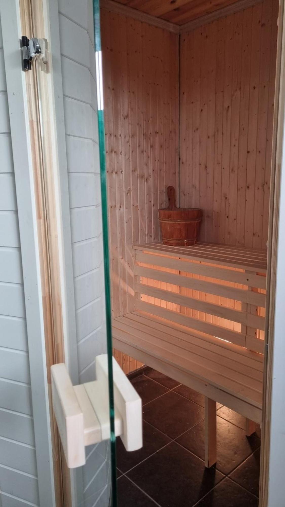 Feriehus Mysig Med Sjoeutsikt *